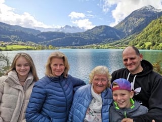 Private Full Day Tour of Best of Bernese Oberland for up to 6 people