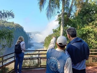 Be surprised in Iguazu waterfalls.